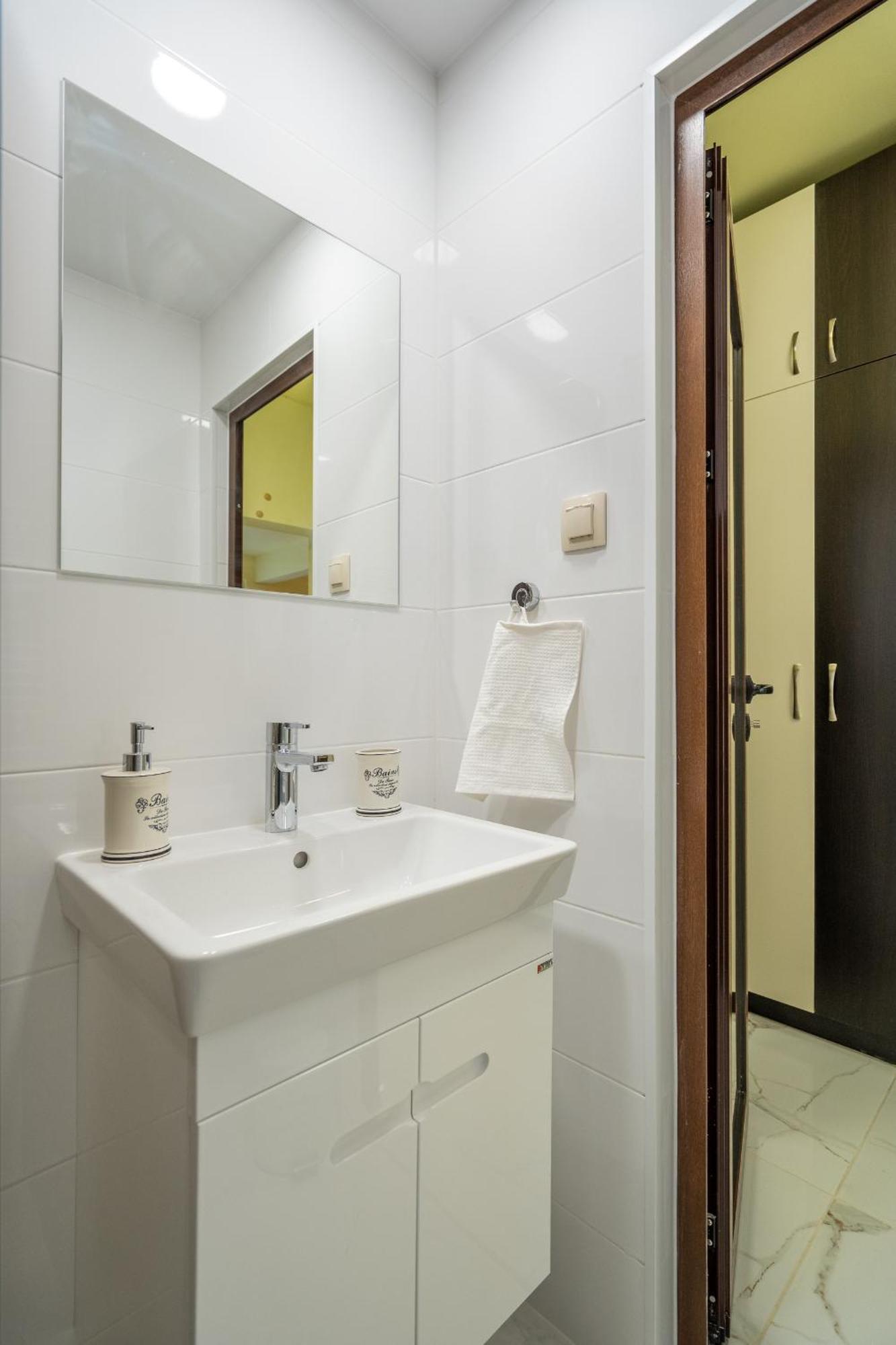 סופיה Top Location Central New & Spacious 3 Bdr Apt Medical Academy מראה חיצוני תמונה