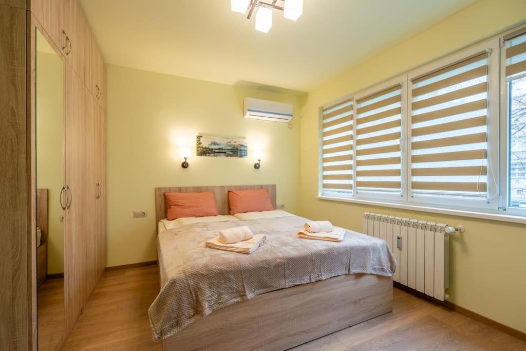 סופיה Top Location Central New & Spacious 3 Bdr Apt Medical Academy מראה חיצוני תמונה