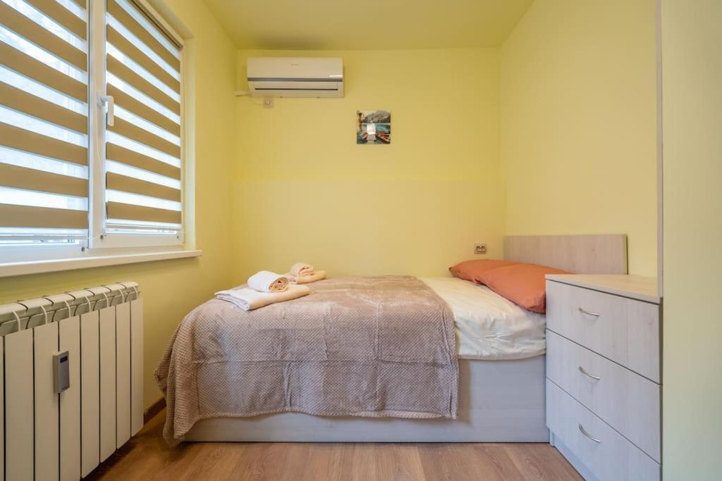 סופיה Top Location Central New & Spacious 3 Bdr Apt Medical Academy מראה חיצוני תמונה
